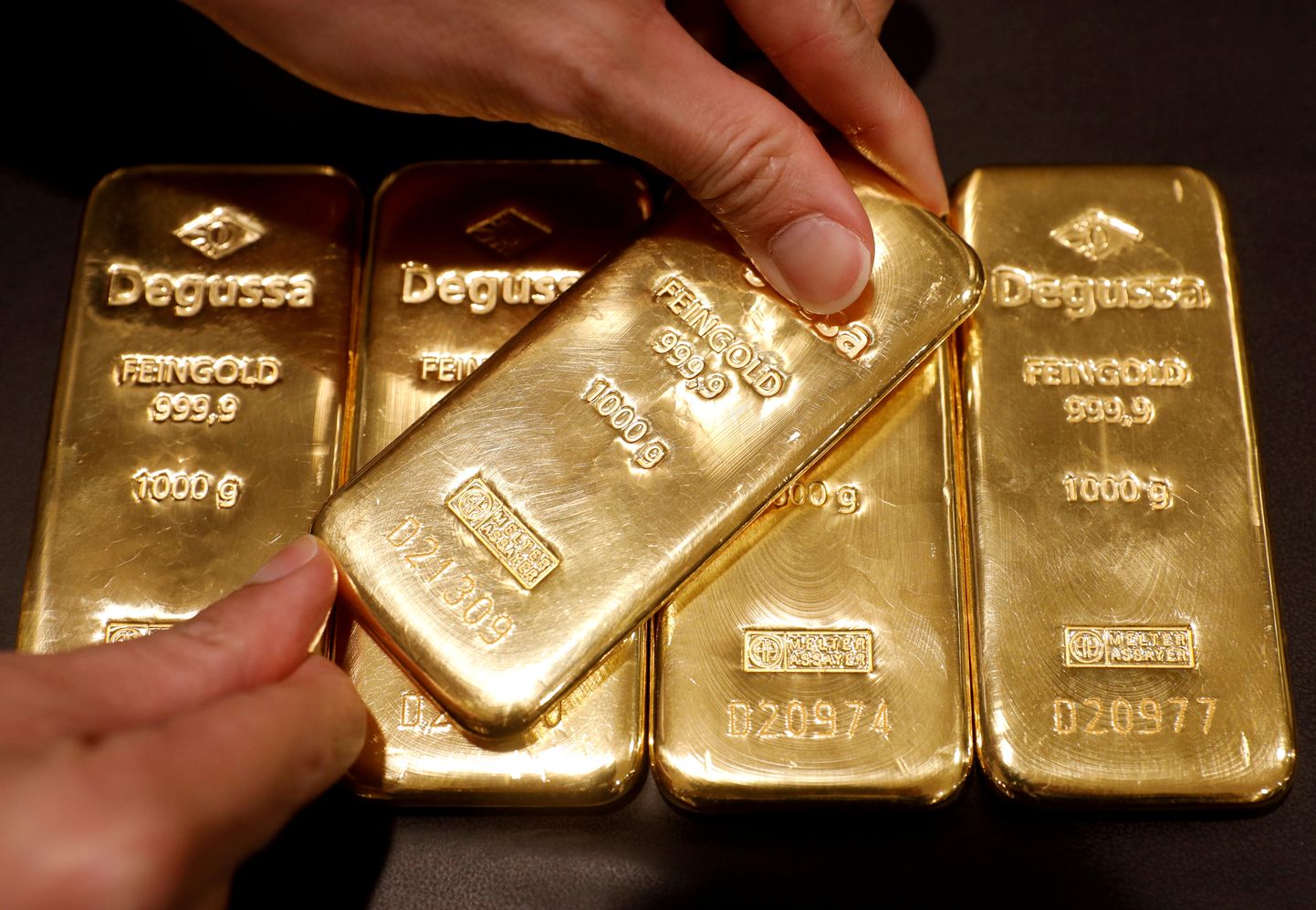 Keskpangad eelistavad üha enam hoida kulda kodumaal
