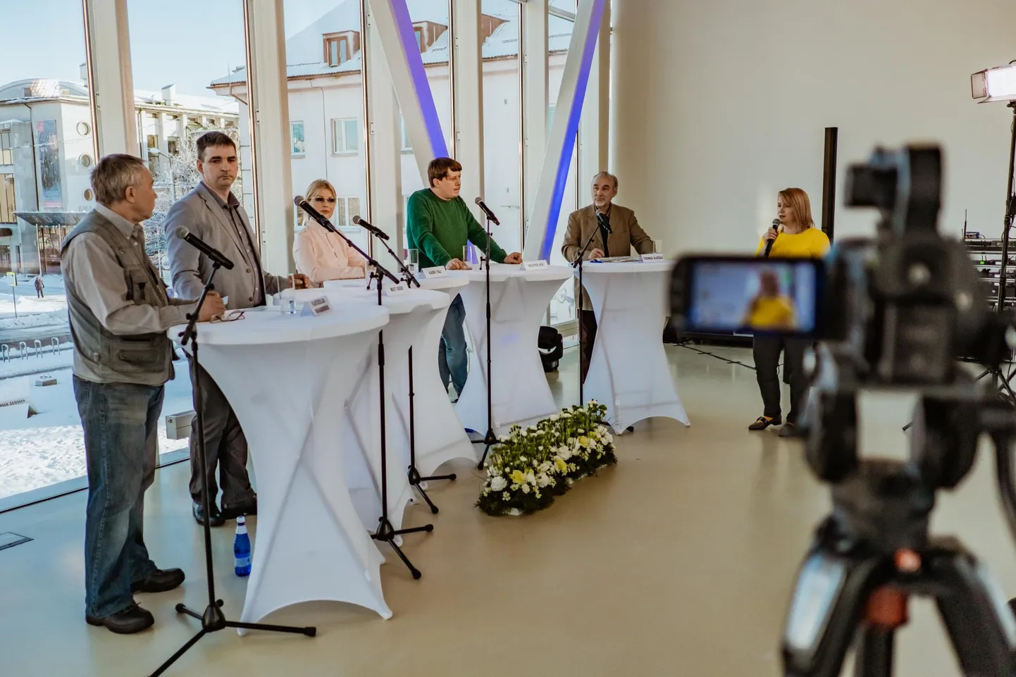 Pärnumaal kandideerivate vähemate erakondade esindajate debatt keskraamatukogus näitas, et ideid neil on, aga paraku napib jõudu parlamenti pääsemiseks vajaliku viie protsendi ületamiseks.