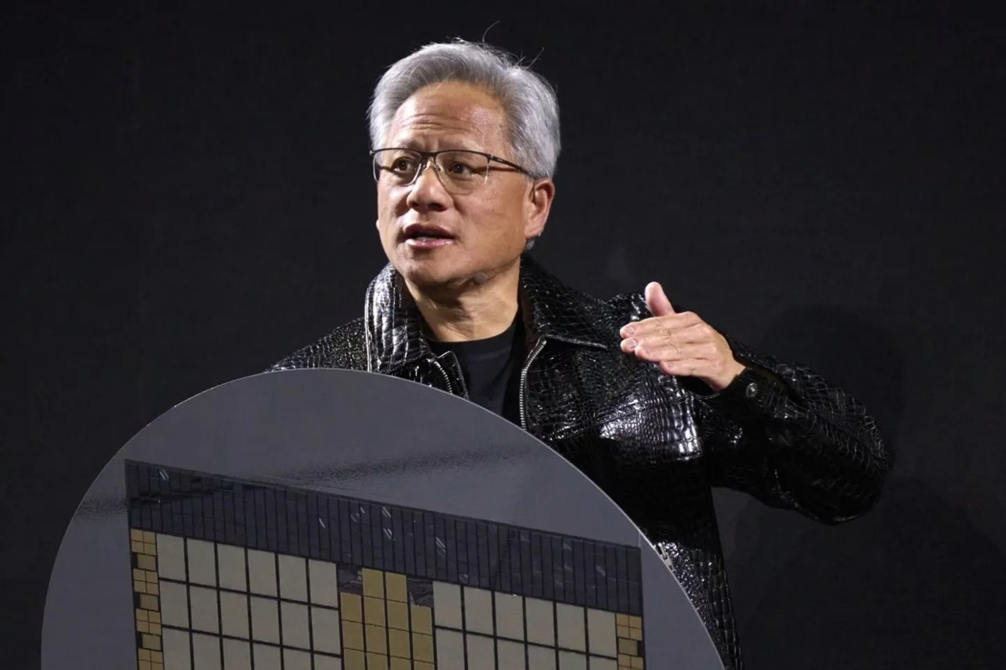 Nvidia tegevjuht Jensen Huang on pidanud kulisside taga ekspordipiirangute vastast lahingut.