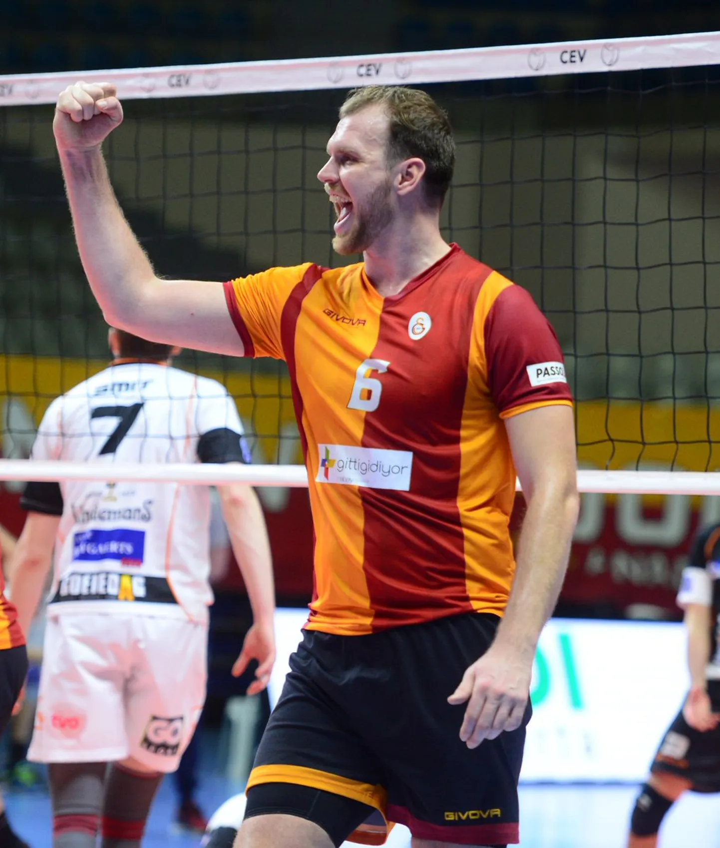 Oliver Venno.