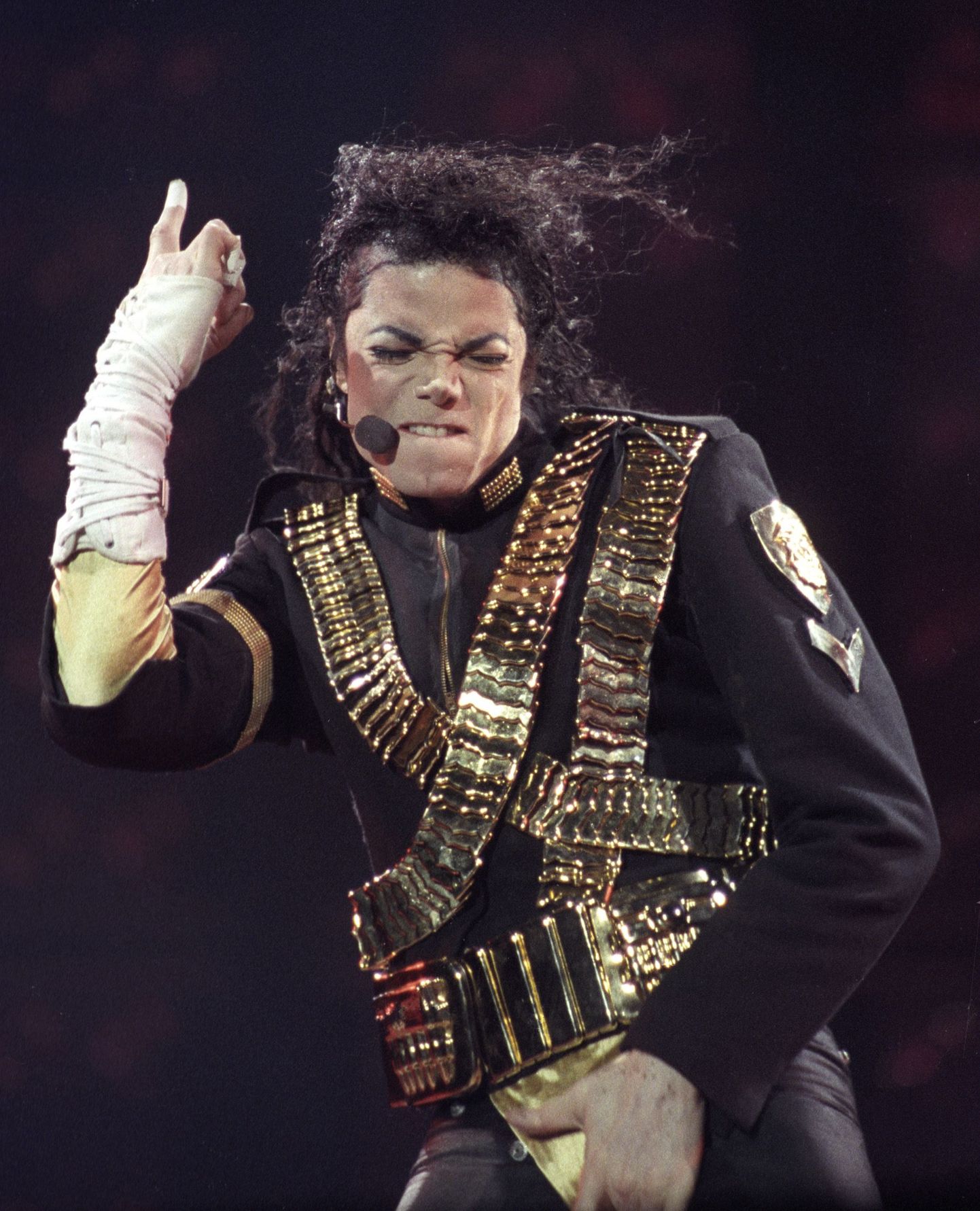 Майкл Джексон на концерте в Бразилии. 1993 год.