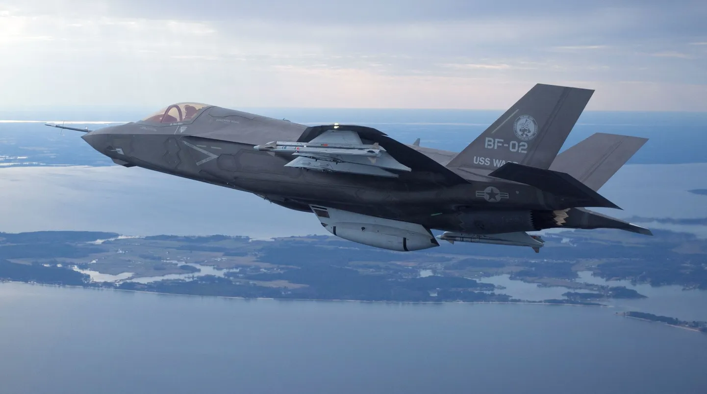 Uue põlvkonna hävituslennuk F-35 on üks neist, mille andmed Hiina häkkeriteni jõudsid.