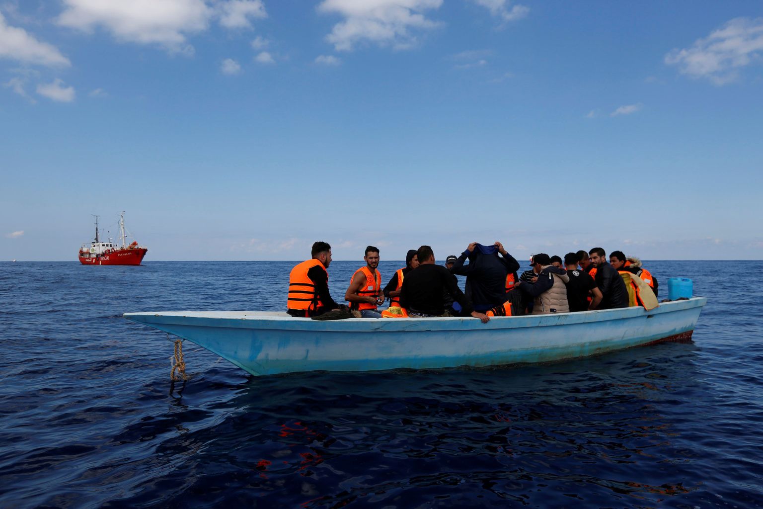 Migrandid teel Liibüast üle Vahemere Euroopasse.