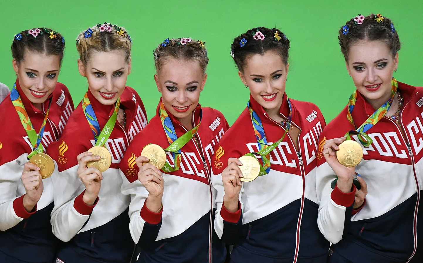 Сборная России по художественной гимнастике взяла золото Олимпиады.