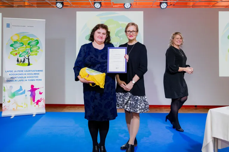 Pärnu laste ja noorte tugikeskuse lapsehoidja Evi Roosmäe.