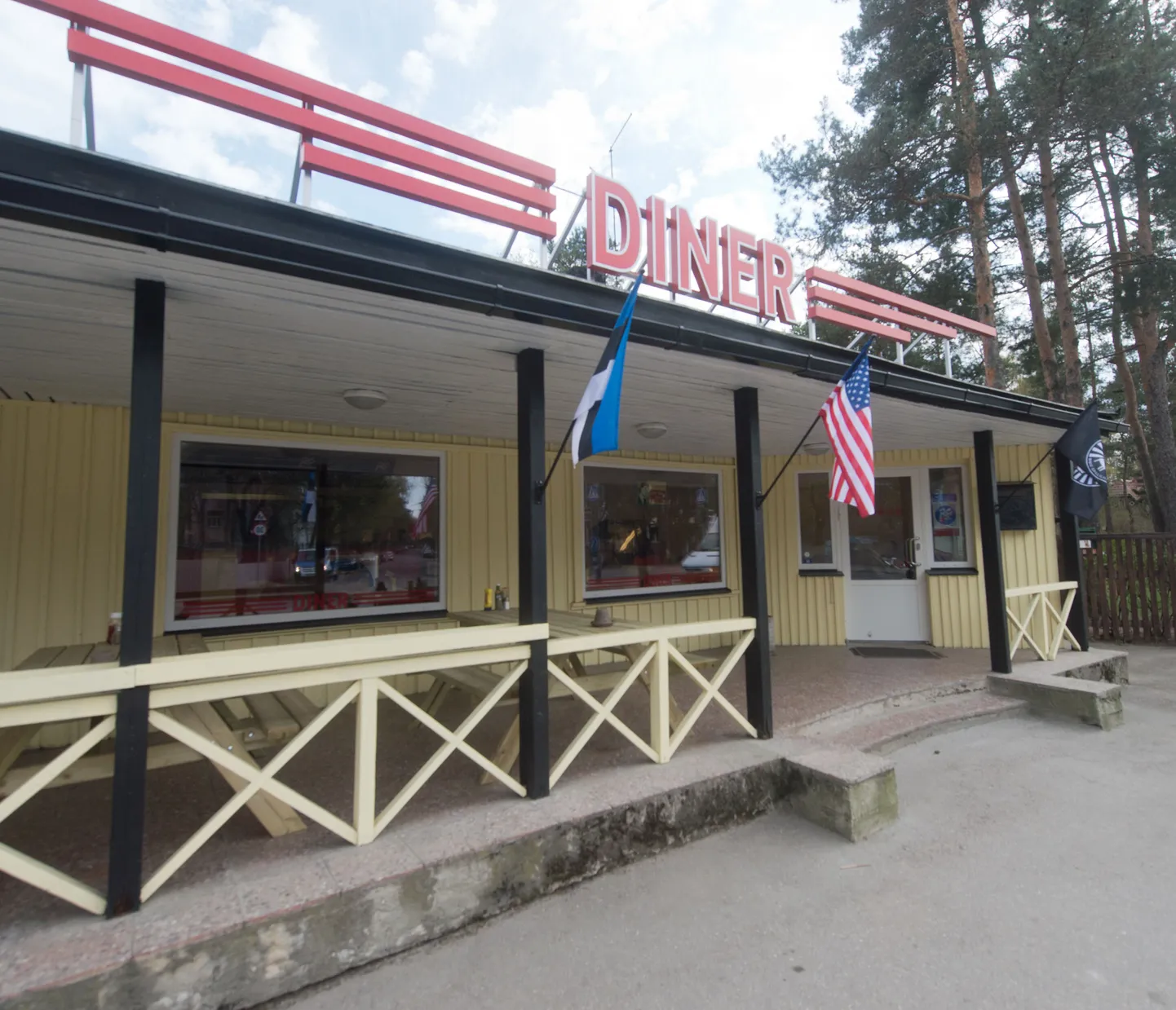 Vabaduse puiesteel avas uksed uus söögikoht Diner.