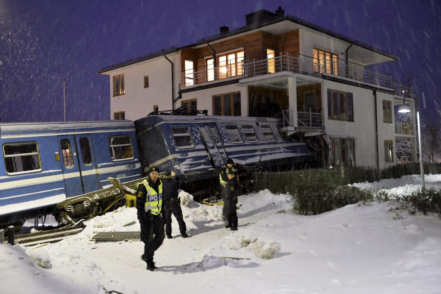 Шведскую уборщицу больше не подозревают в попытке угона поезда