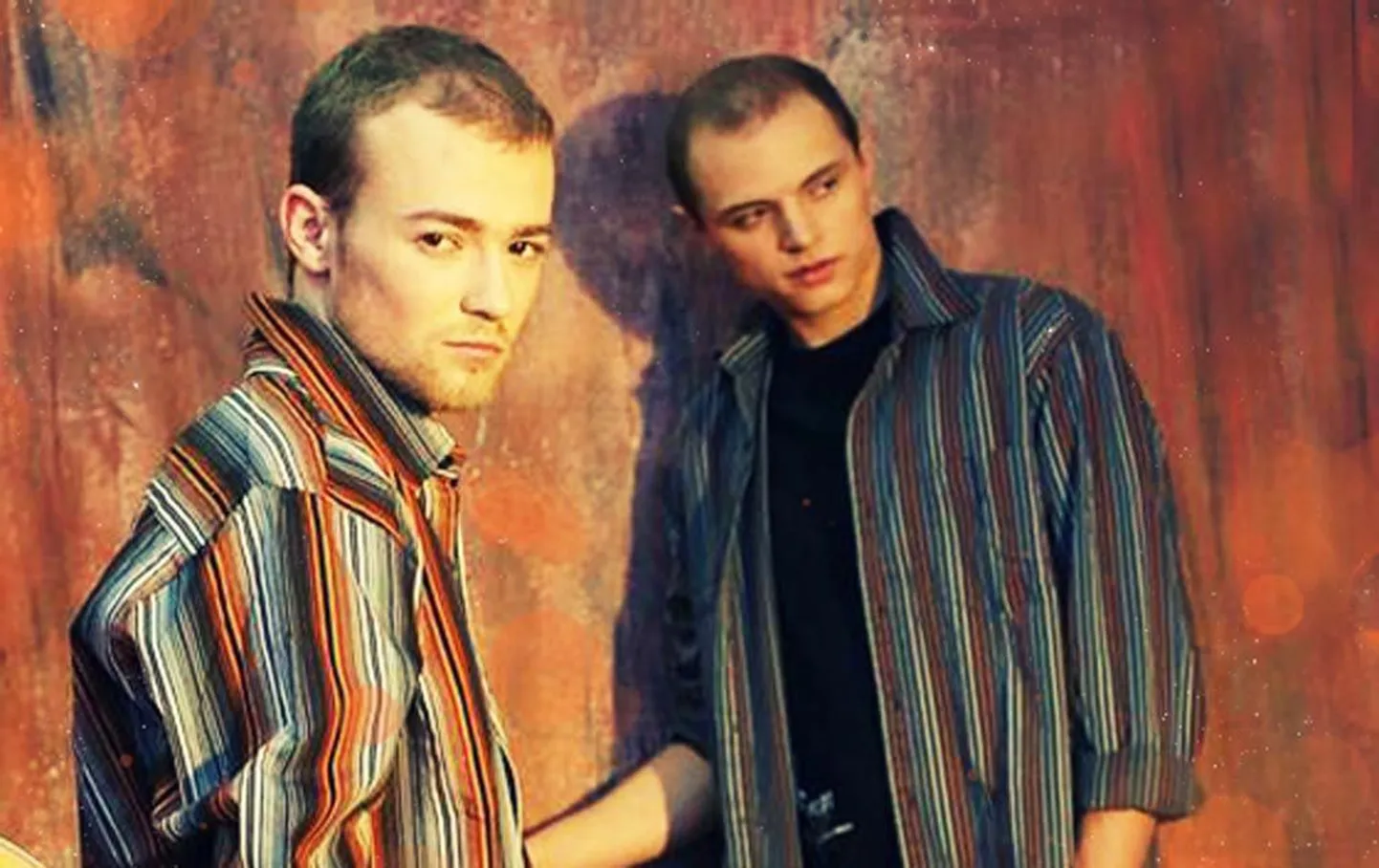 Солист группы фактор 2. Группа фактор 2. Фактор 2 воспитания семья. Фактор 2 воспитания семья. Фактор 2 участники группы.