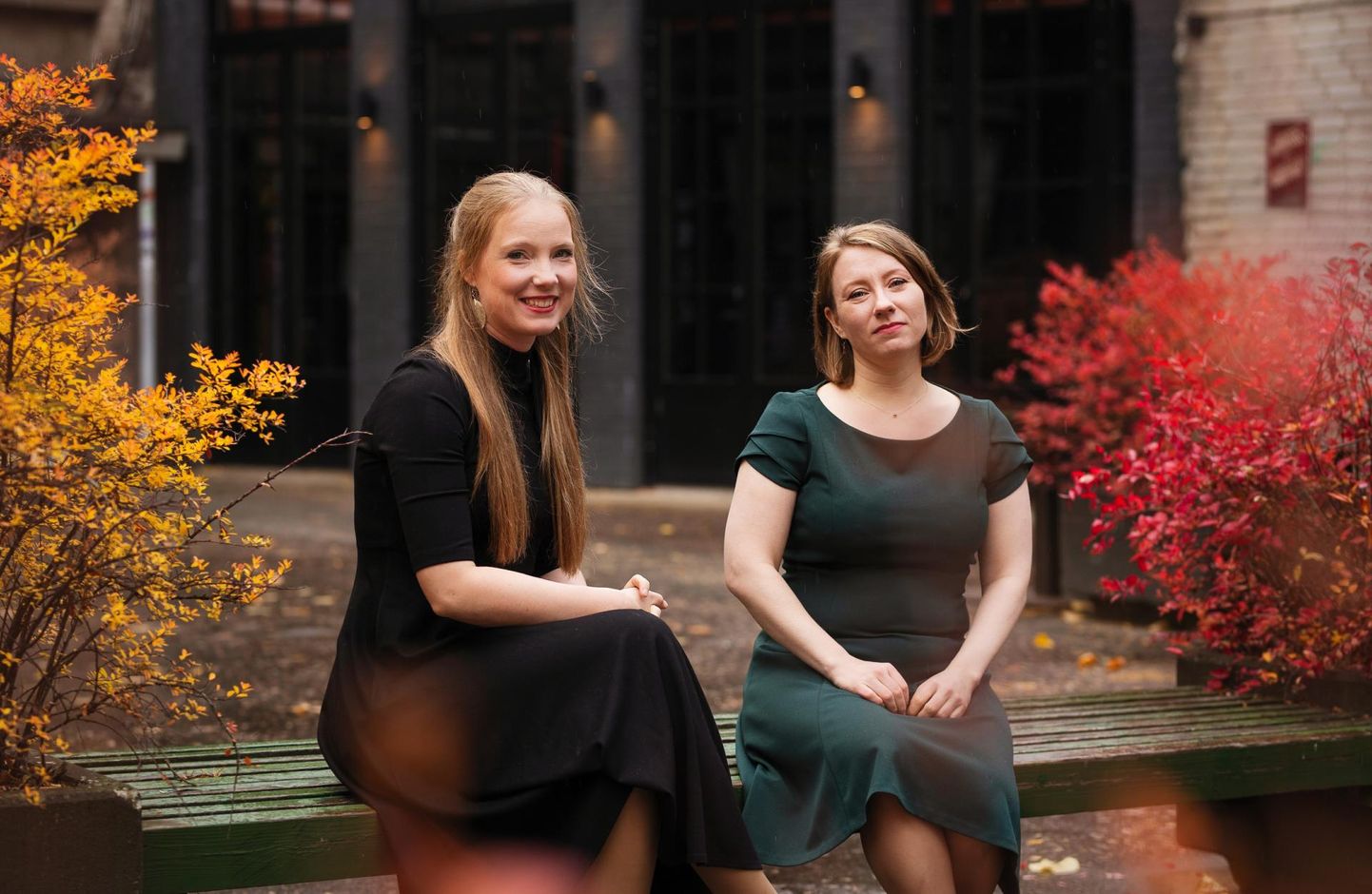 Maria Valdmaa ja Anna-Liisa Eller esitavad Eesti ja Itaalia autorite loomingut 6. novembril Vihula mõisas.