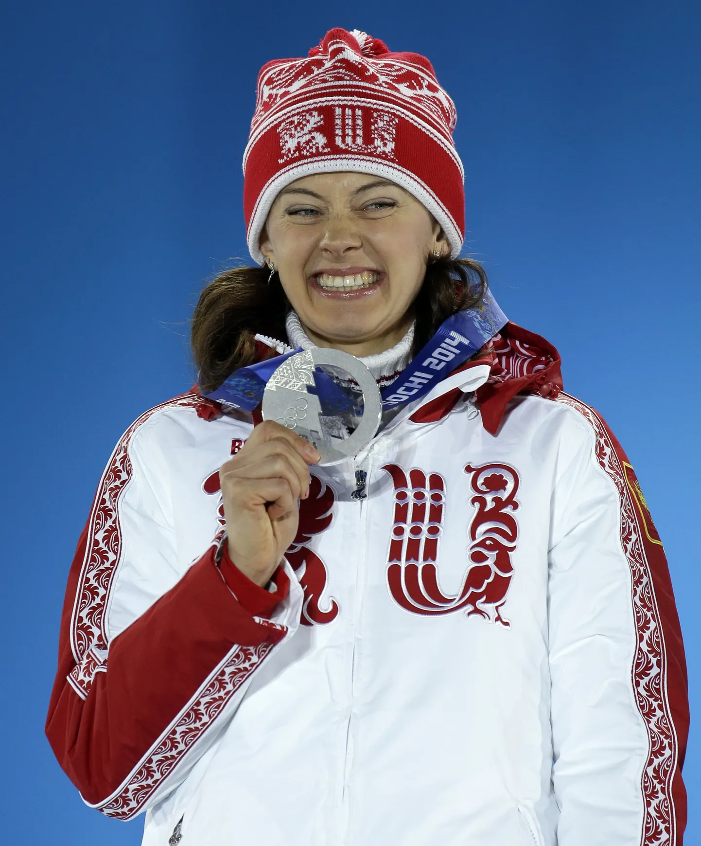 Olga Viluhina Šotsi olümpialt võidetud hõbemedaliga.