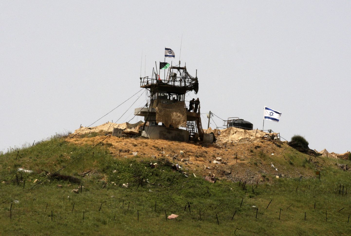 Iisraeli vaatluspost Majdal Shamsi küla lähistel, mis asub okupeeritud Golani kõrgendikel.