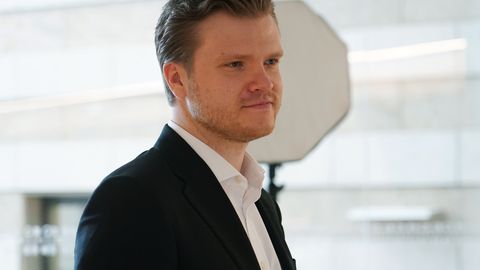 Edvards Šlesers prevzel vodenje frakcije "Latvija na prvem mestu" v riški mestni dumi