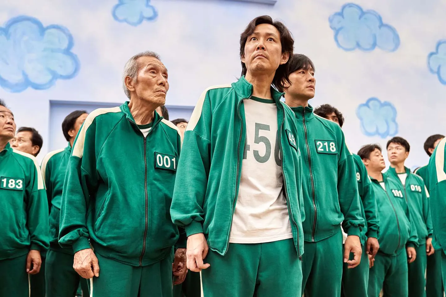 Peagi ilmub Netflixi menusarja «Squid Game»​ teine hooaeg. Seriaali looja Hwang Dong-hyuk on selle tegemisest enda sõnul täiesti kurnatud.