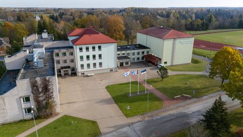 Ministeeriumi plaan seab enamiku Viljandimaa gümnaasiumide saatuse küsimärgi alla