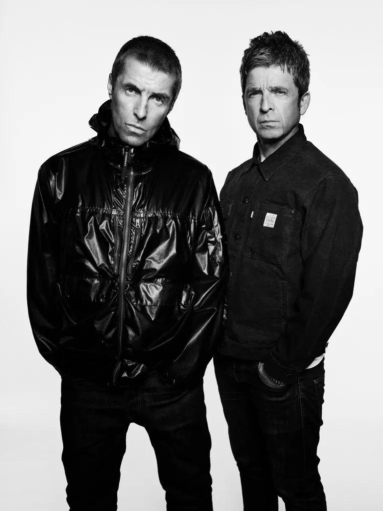1990ndate menubänd Oasis taasühines sellise pauguga, nagu oleks biitlid täies koosseisus uuesti lavale tulnud.