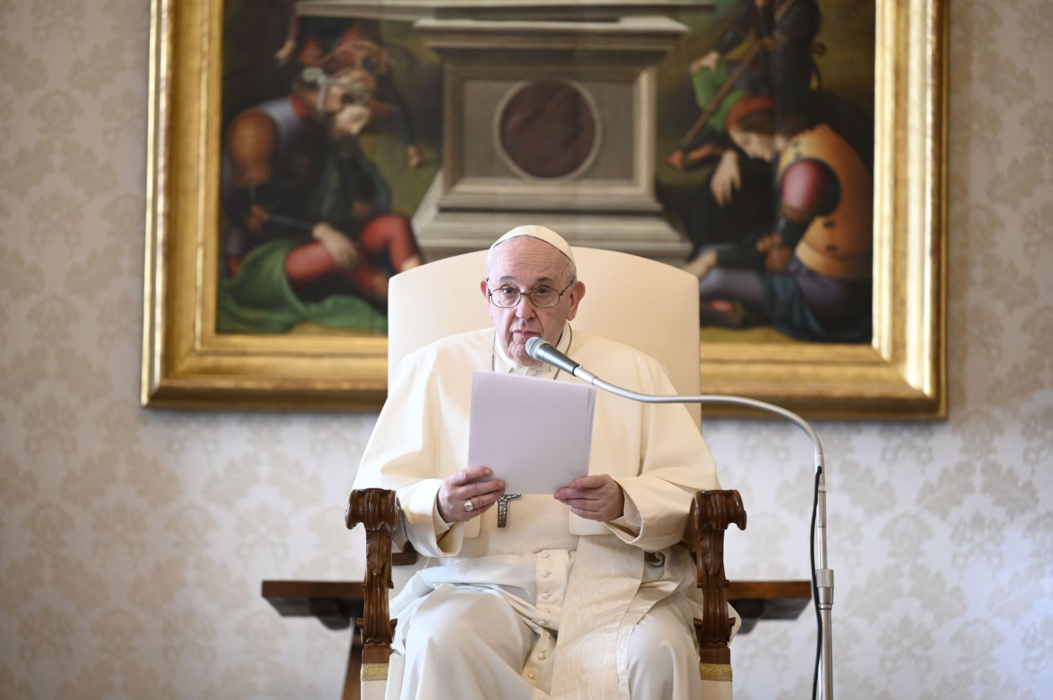 Paavst Franciscus oma iganädalasel audientsil Vatikanis.