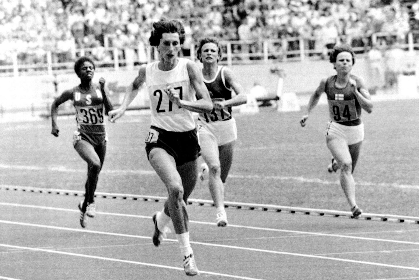 Irena Szewinska võitis 1976. aastal Montreali olümpiamängudel maailmarekordiga 400 meetris oma kolmanda olümpiakulla.