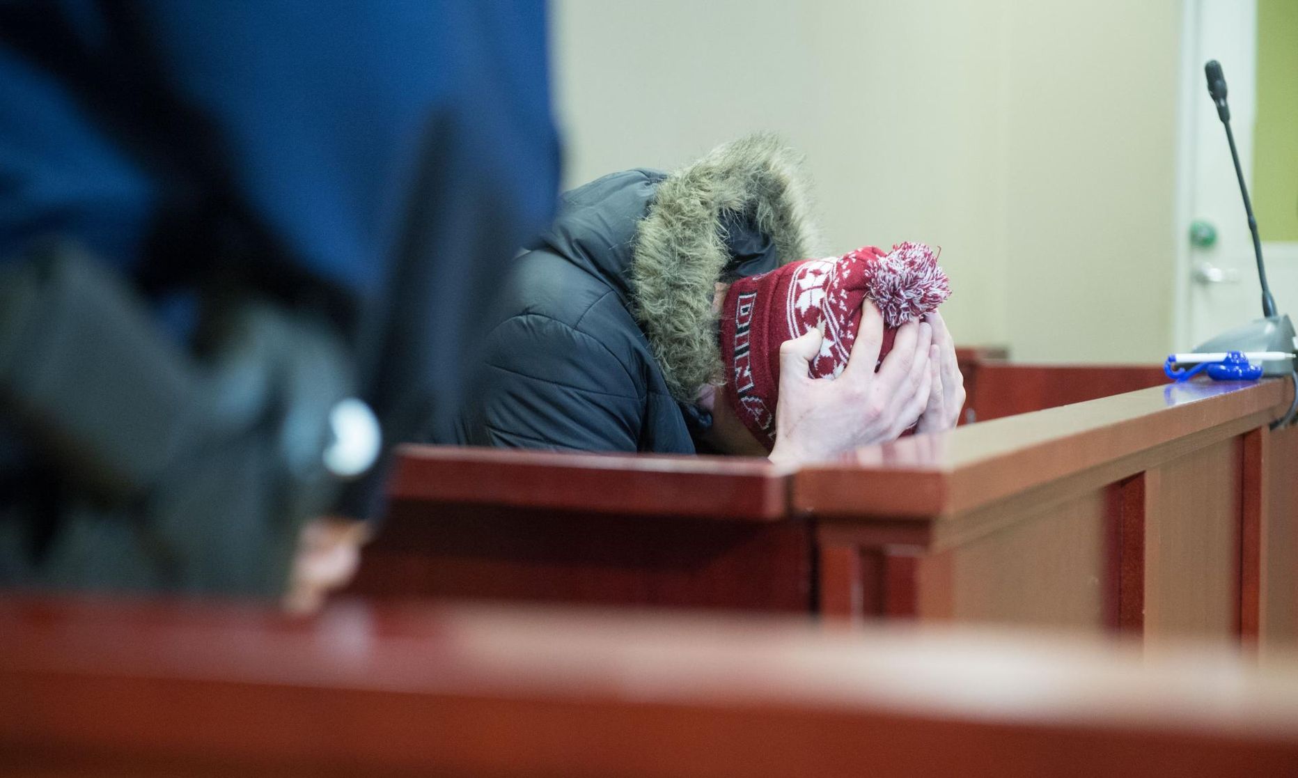 Kohus võttis Dmitri Buldakovi vahi alla läinud aasta 12. jaanuaril. Tanklaröövel varjas kiivalt oma nägu.
