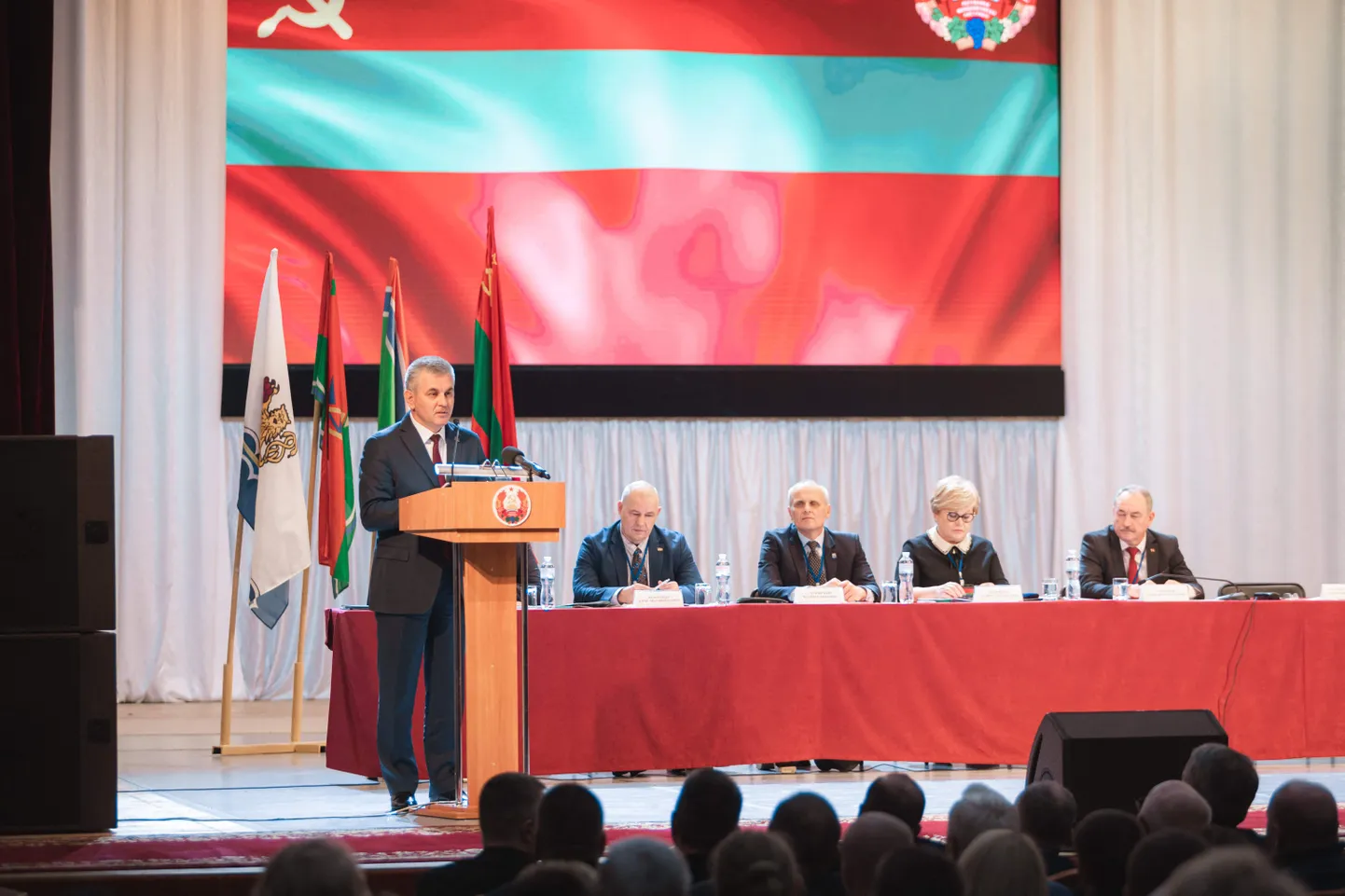 Venemaa poolt okupeeritud Moldova separatisliku piirkonna isehakanud juht Vadim Krasnoselski rääkimas Tiraspolis 28. veebruaril 2024. aastal.