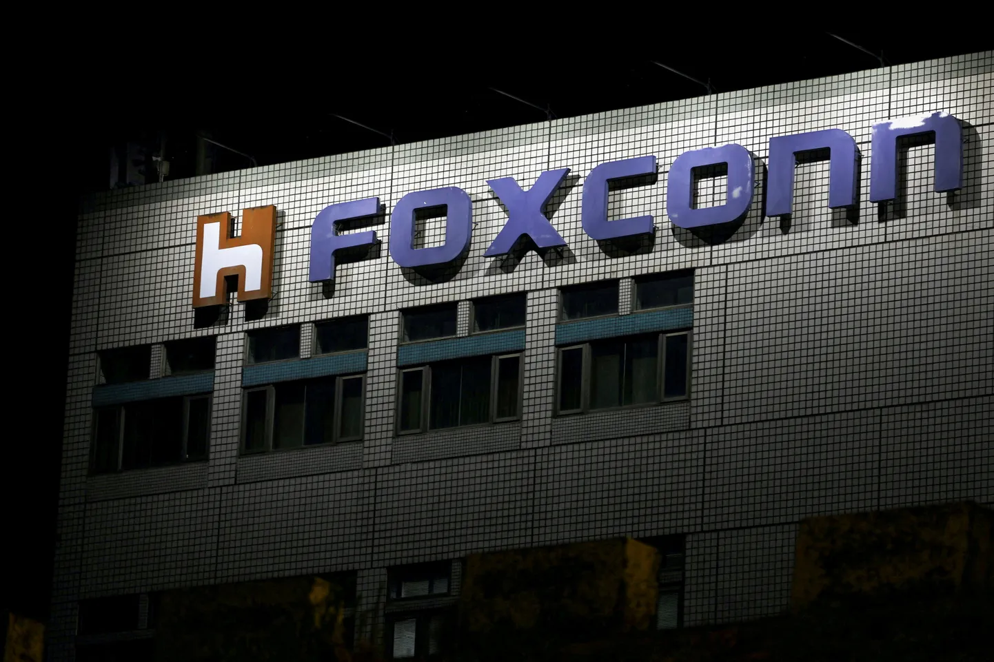 Foxconn.