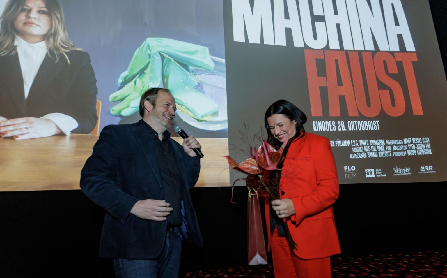 Maria Faustist valminud dokumentaalfilmi "Faust Machina" esilinastus Solarise Apollo kinos. Vasakul filmi režissöör Kaupo Kruusiauk.