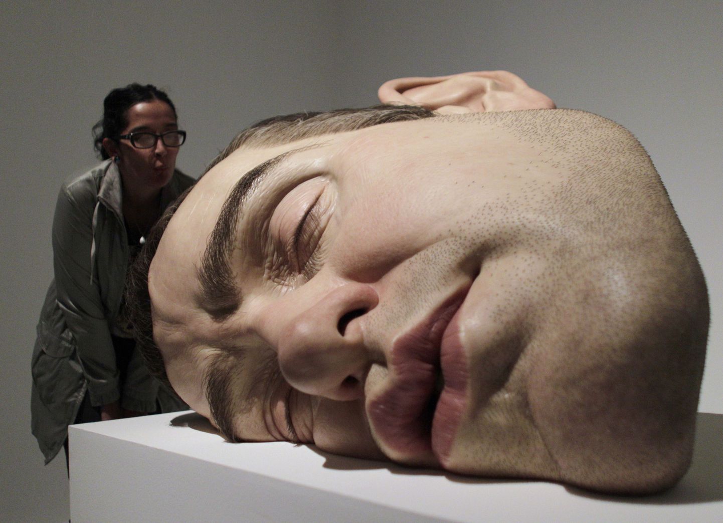 Ron Muecki skulptuur «Mask II»