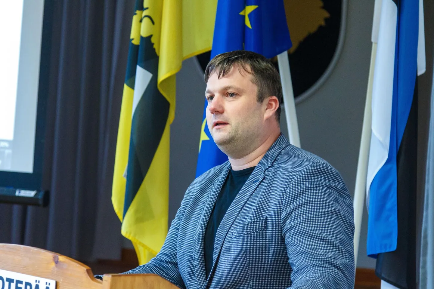 Otepää vallavolikogu liige Rando Undrus on öelnud, et selle volikogu koosseisu püüab ta lõpuni olla. Mis tulevik toob, ei oska ta veel öelda.