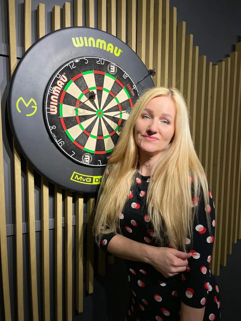 Noolemäng tekitab elevust ka neile, kes lauale ülemäära pihta ei saa. Kristina kogus 16 punkti, Annaliis 46. FOTO: