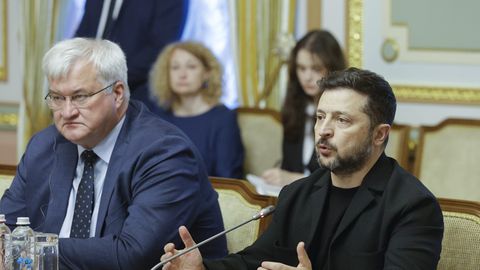 Zelenskyy links Poland's award revocation to internal election politics