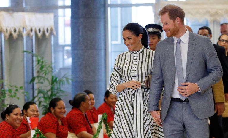 Prints Harry ja hertsoginna Meghan saabumas kohtumisele Tonga peaministri Samiuela Akilisi Pohivaga