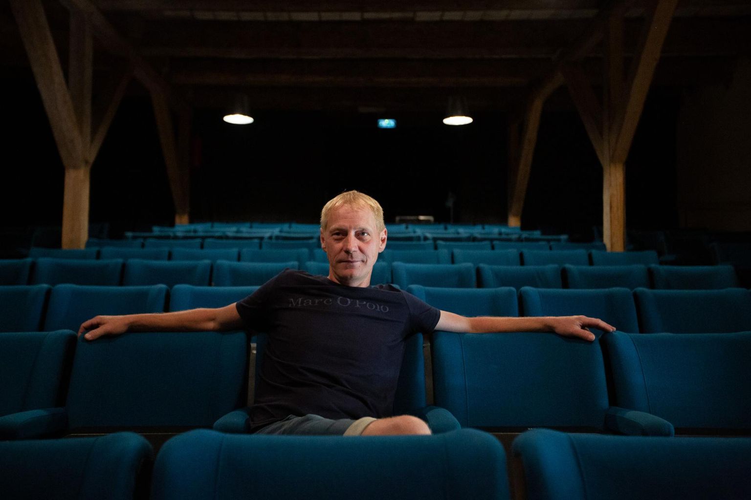 «Kes sõidab krossi, kes käib kalal, kuid minu hobi on teater,» ütleb Vana-Antsla teatriaida vedaja Helger Kavant.
 