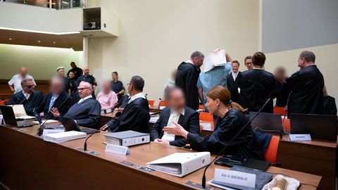 Saksa paremäärmusliku rühmituse «esoteerilised» liikmed lähevad kohtu alla