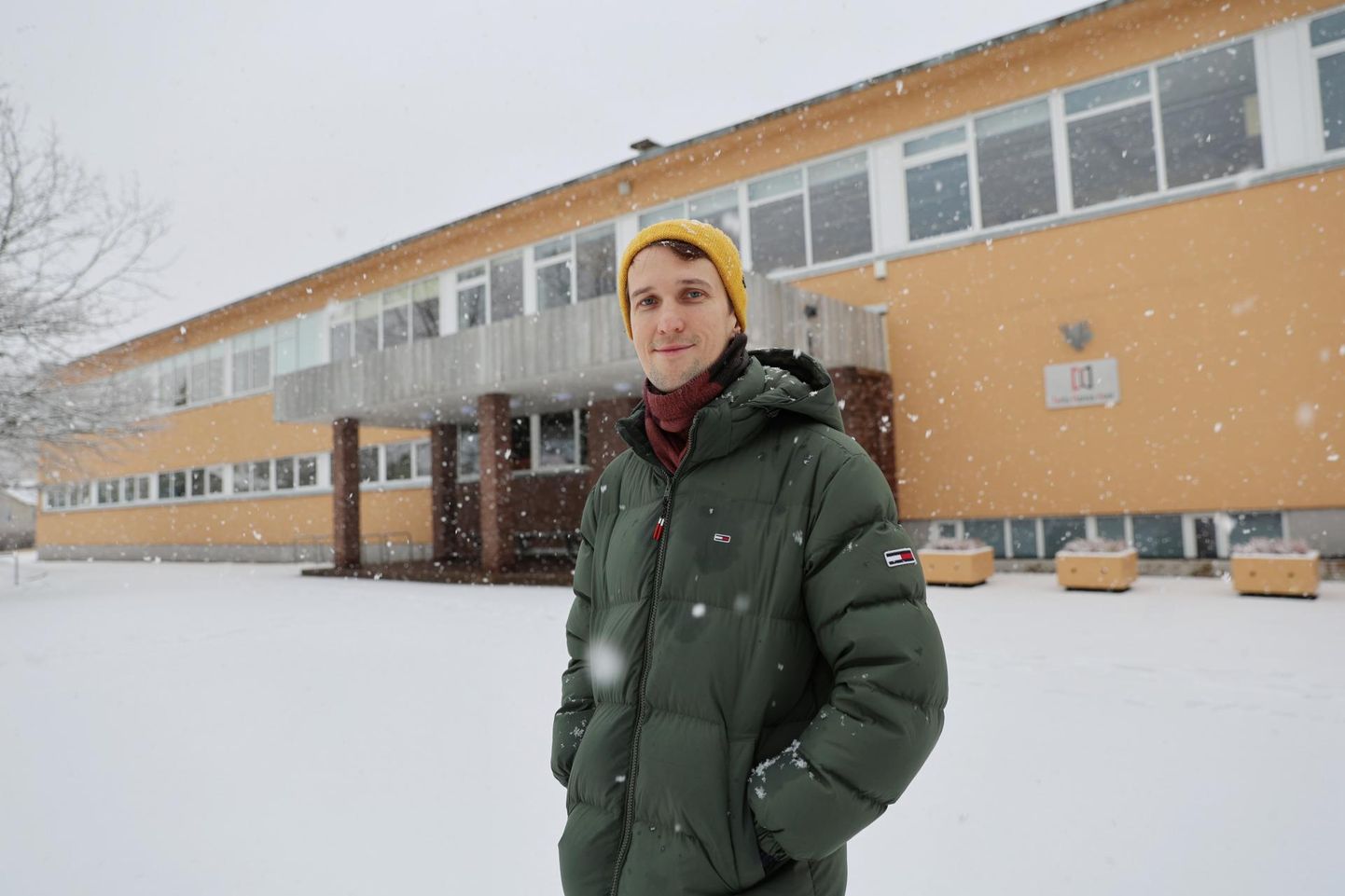 Hansa kooli ajaloo ja ühiskonnaõpetuse õpetaja Indrek Niibo sõnul pole Tartu õpetajate streigist kõrvale jätmine õigustatud.