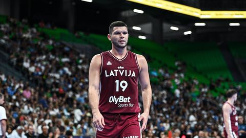 Latvijas basketbolisti revanšējas Itālijai un noslēdz gatavošanās ciklu