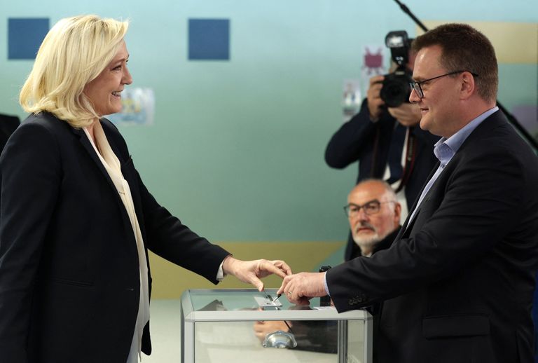 Hääletamas käis ka Rahvusliku Liidu kandidaat Marine Le Pen.