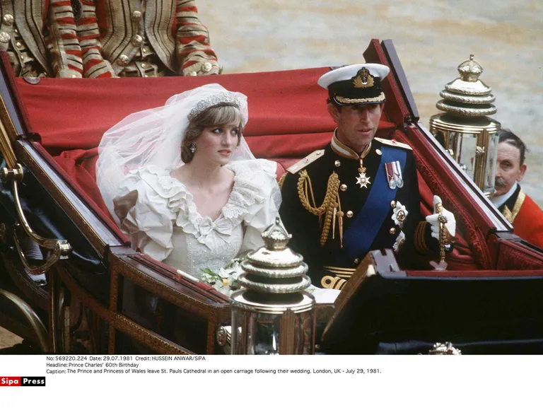 Prints Charles ja printsess Diana oma pulmapäeval 29. juulil 1981