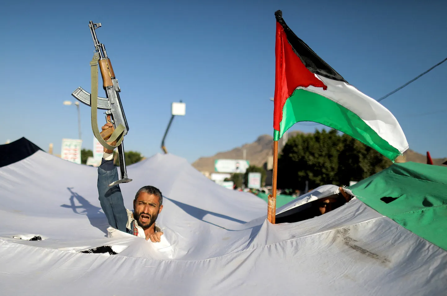Gaza sektori palestiinlasi toetav meeleavaldaja Jeemeni pealinnas Sanaas. Foto on illustratiivne.