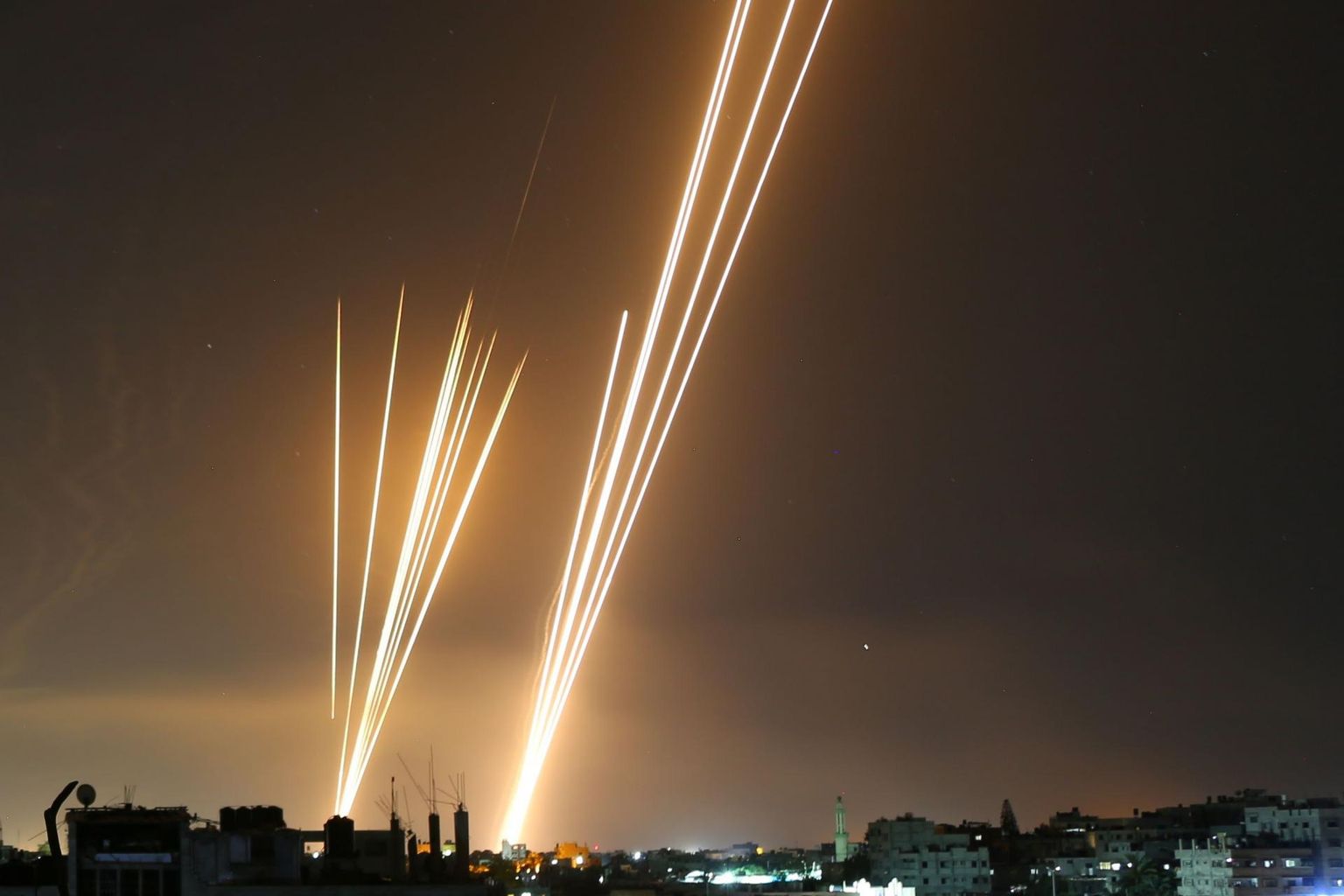 11. mai öösel Gza sektorist Iisraeli poolele tulistatud raketid tähistavad Iisraeli palestiina konflikti tramaatilise eskaleerumist.
 