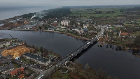 ФОТО ⟩ В Салацгриве открыли новый мост через Салацу