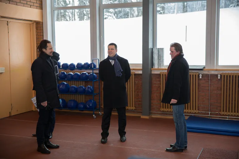 Peaminister Jüri Ratas ning kultuuriminister Indrek Saar külastasid Otepää lähedal asuvat Kääriku spordikeskust.