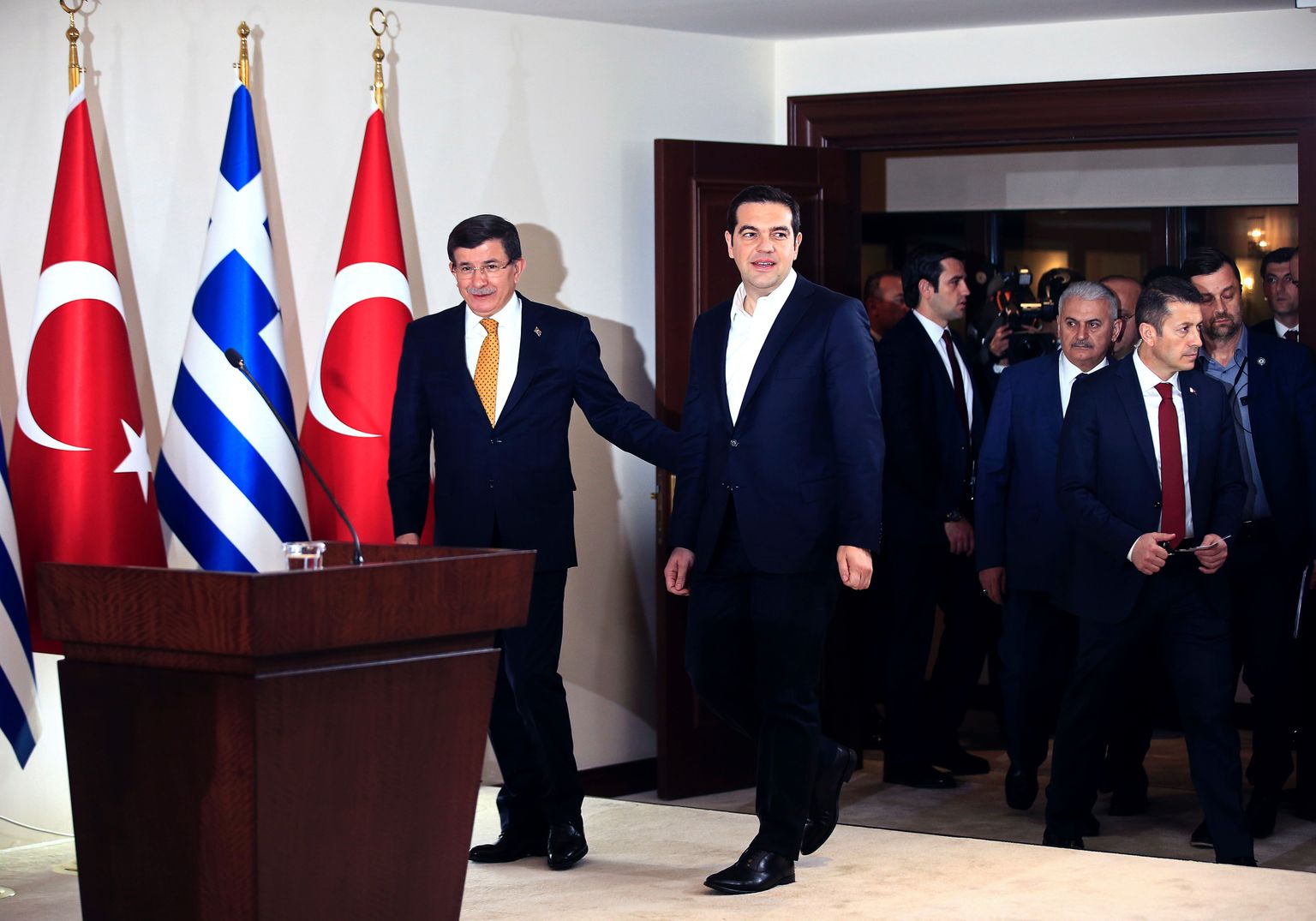 Türgi peaminister Ahmet Davutoğlu ja Kreeka peaminister Alexis Tsipras.