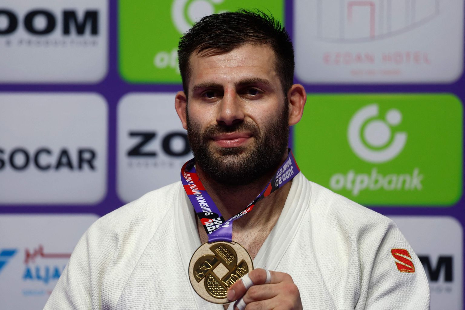 Чемпион мира 2023 года российский дзюдоист Арман Адамян.