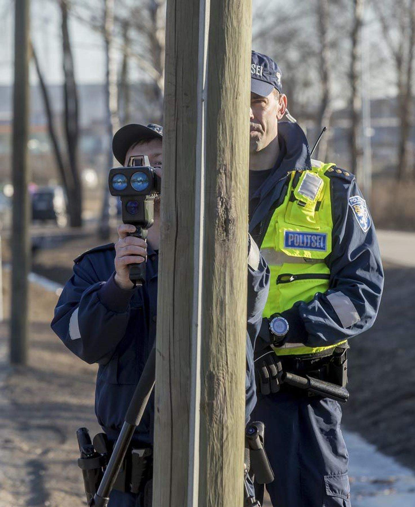 Kiirust mõõtsid politseinikud eile üle Eesti 1600 paigas.