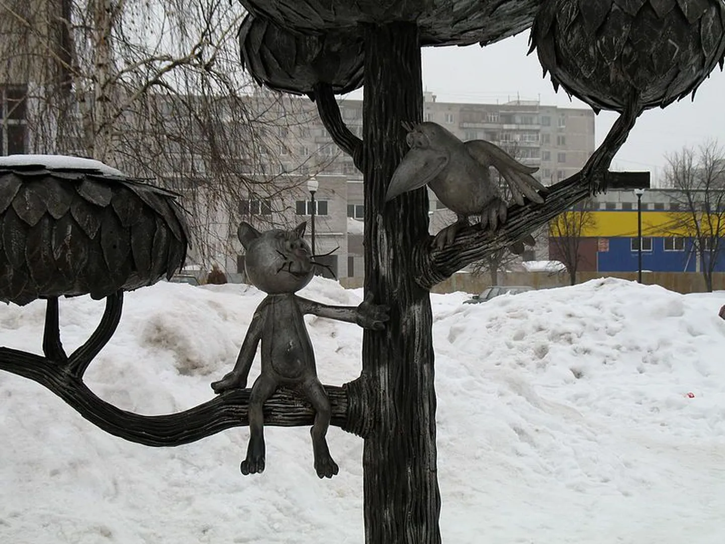 Старая версия памятника котенку с улицы Лизюкова