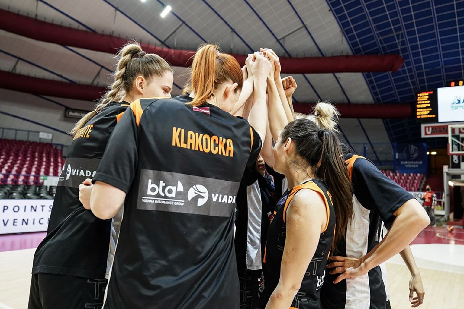 "TTT Rīga" basketbolistes