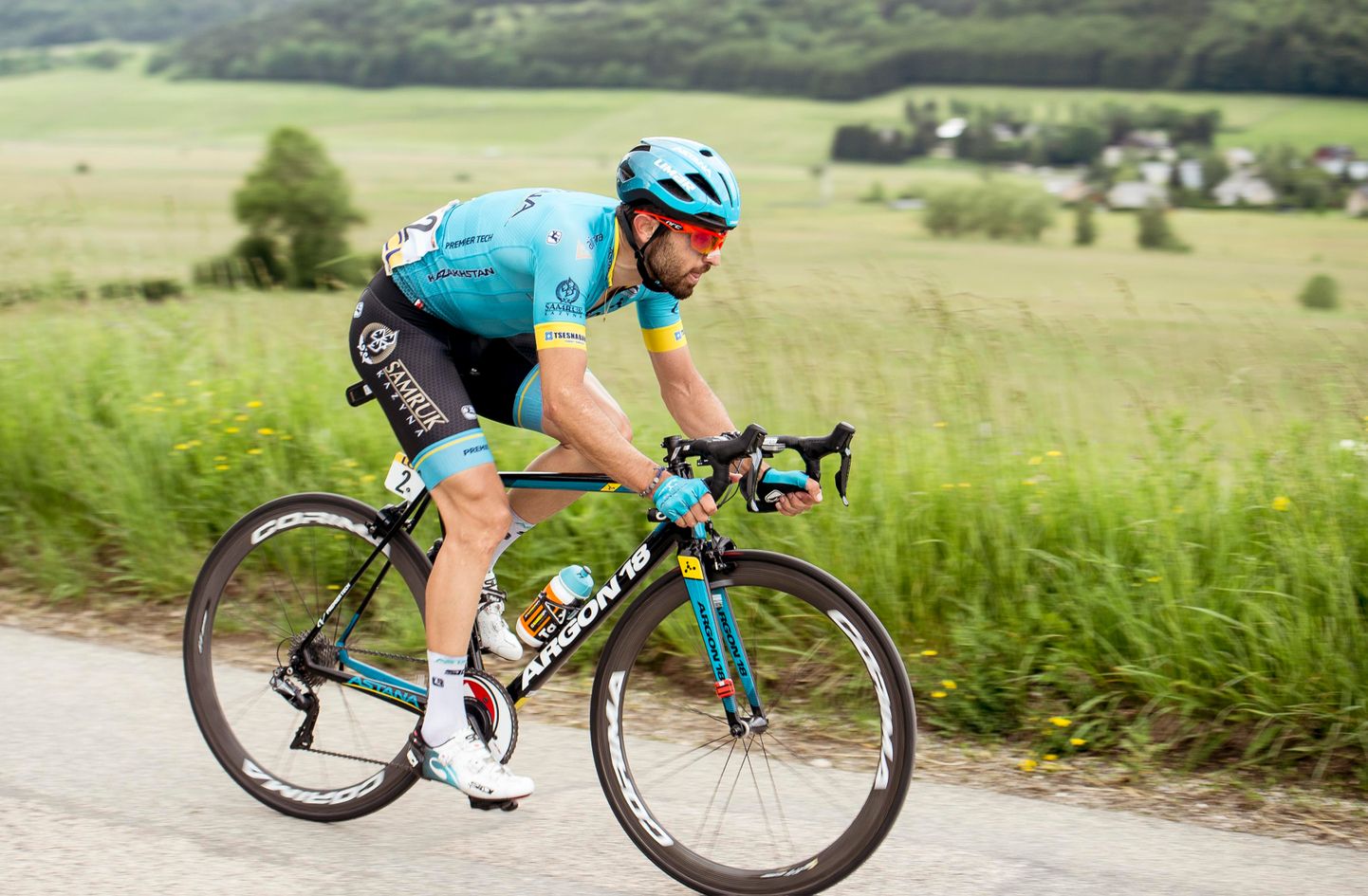 Criterium du Dauphine Stage 4 Chazey-sur-Ain/ Lans-en-vercors. Dario Cataldo team Astana