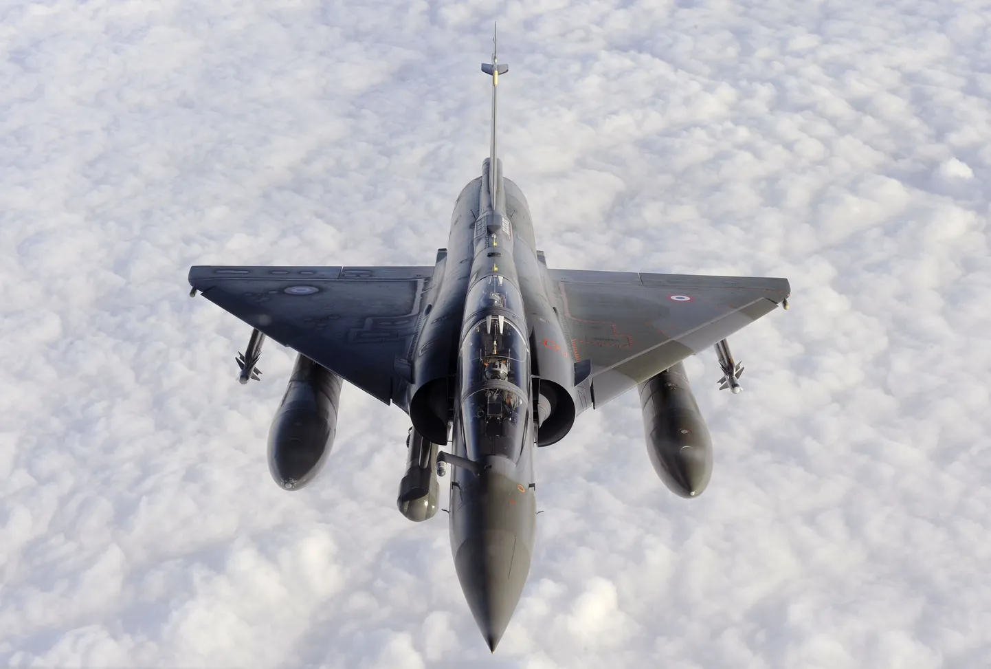 Prantsusmaa Mirage-tüüpi hävituslennuk.