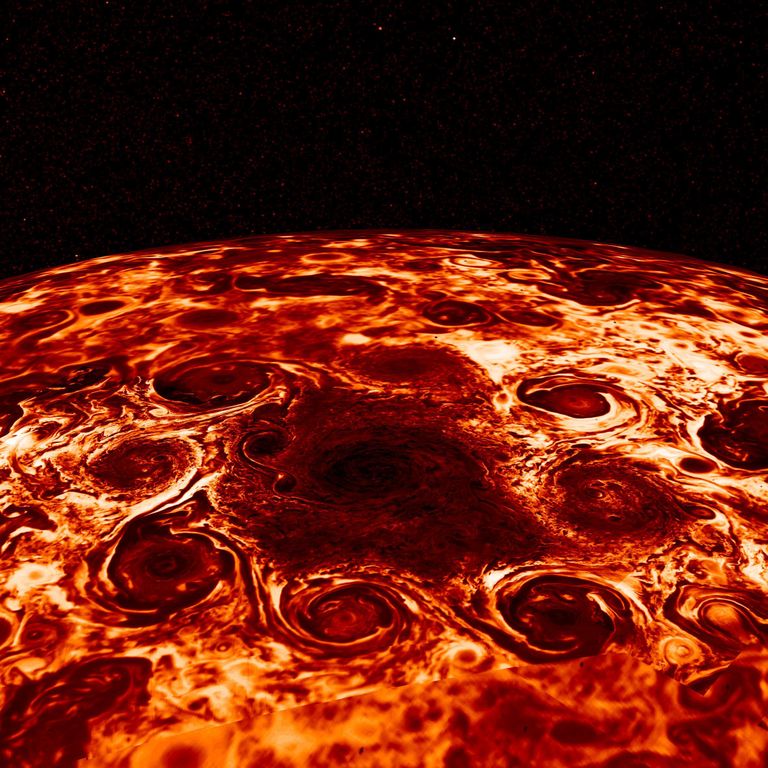 Jupiteri põhjapoolkera tsüklonid.
