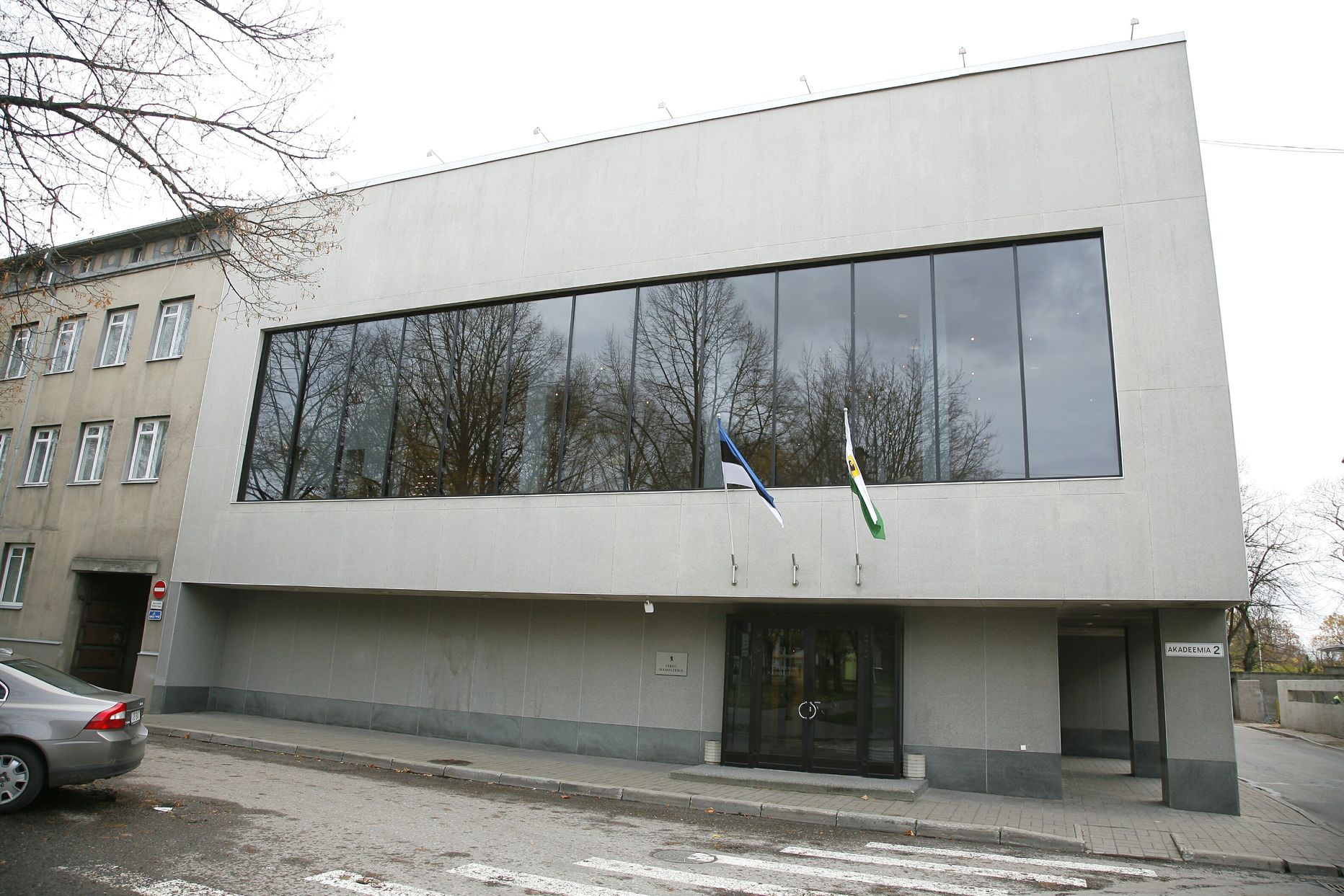 Pärnu maavalitsuse hoone Akadeemia tänaval.