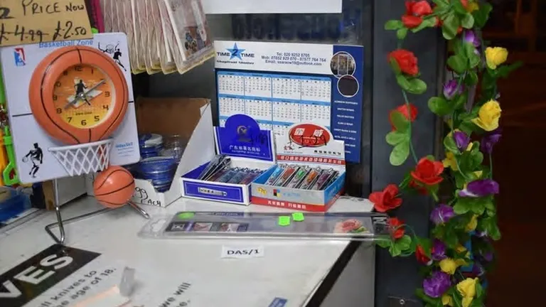 Нож Амман украл в магазине, оставив там пластиковую упаковку
